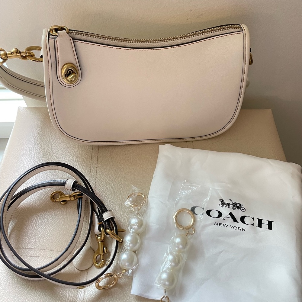 Coach Swinger Bag